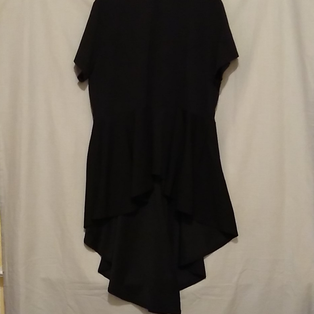 Ups & Down black top